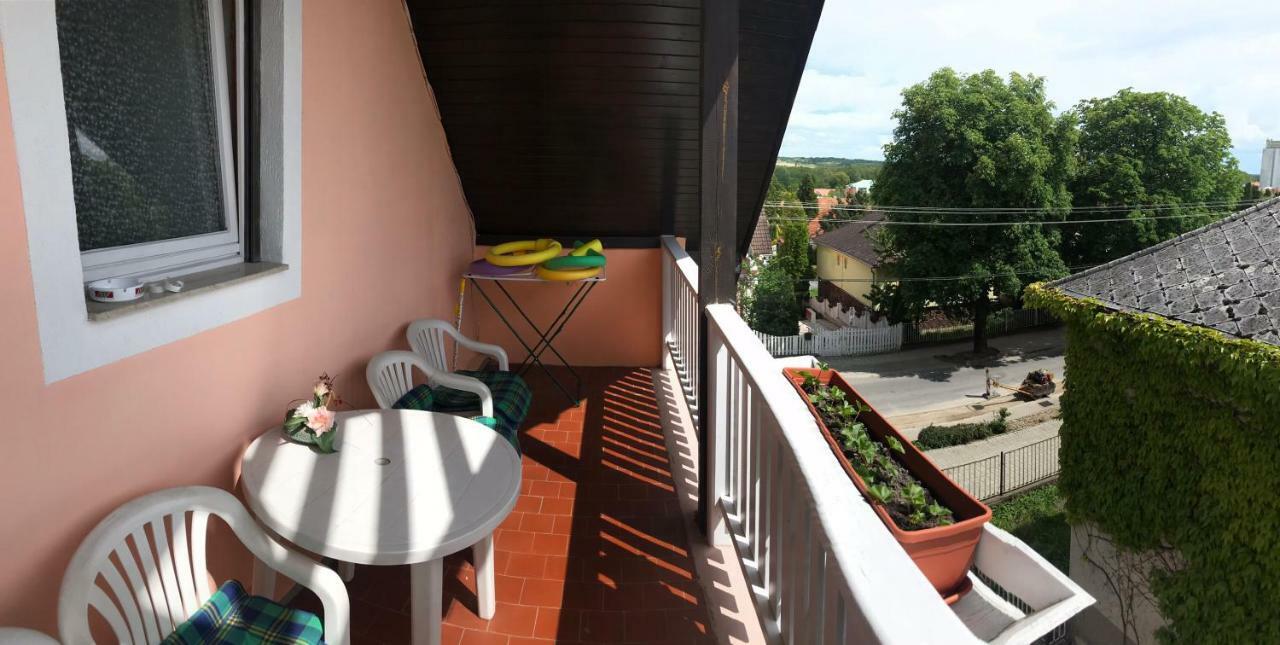 Friends Villa Apartments 2 Hévíz Buitenkant foto